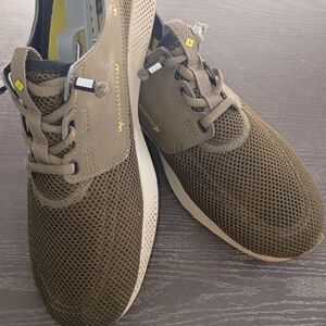 Sperry Olive Mesh Men's 10M Sneakers. NEW & Only Worn A Couple Of Times!!